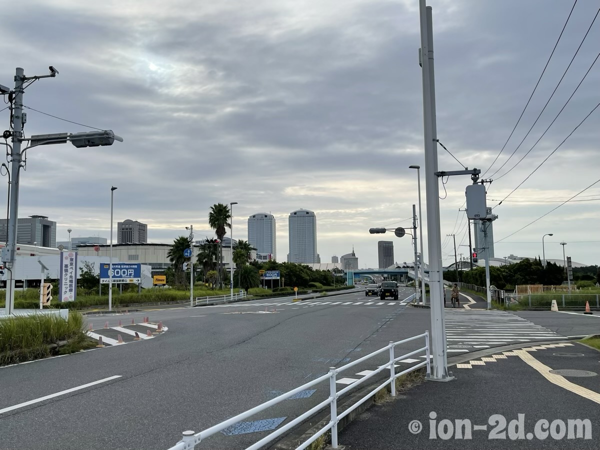 幕張メッセ道中。人がいなくて快適！